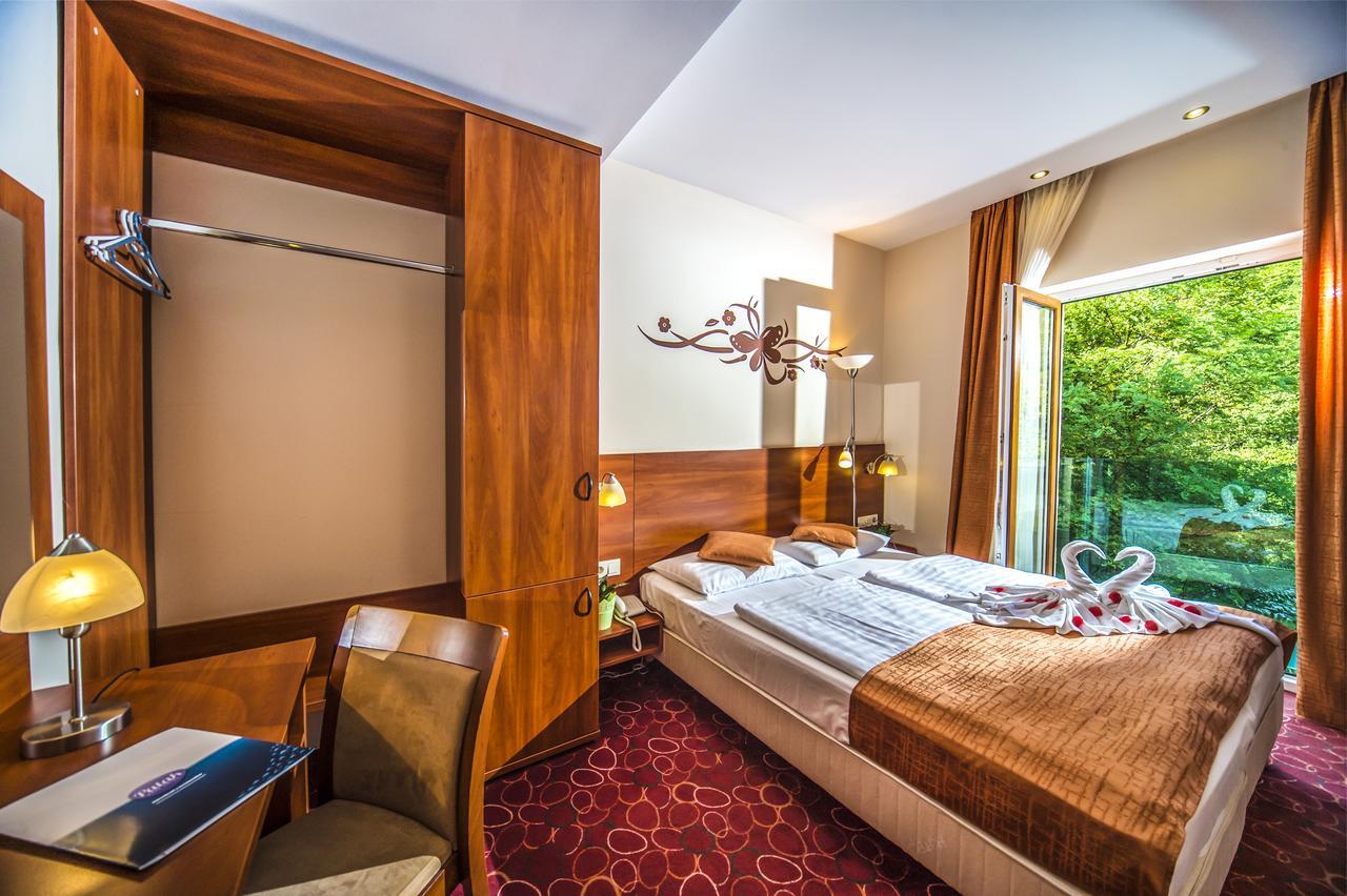 Patak Park Hotel Visegrad (Adults Only) Exterior foto