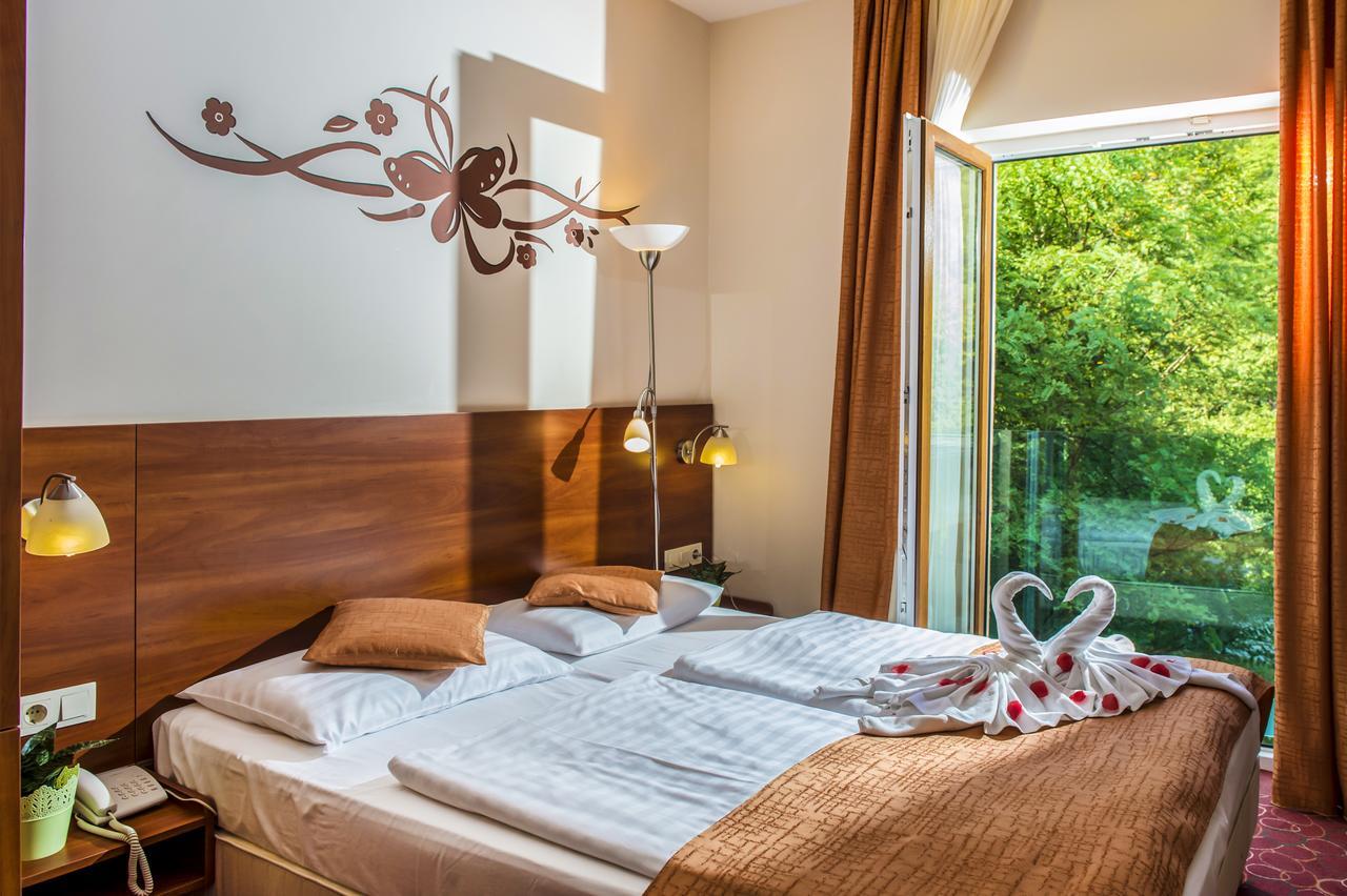 Patak Park Hotel Visegrad (Adults Only) Exterior foto